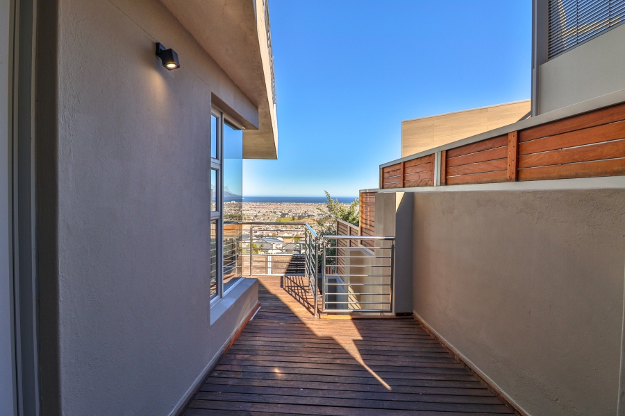 To Let 5 Bedroom Property for Rent in Fairhaven Country Estate Western Cape